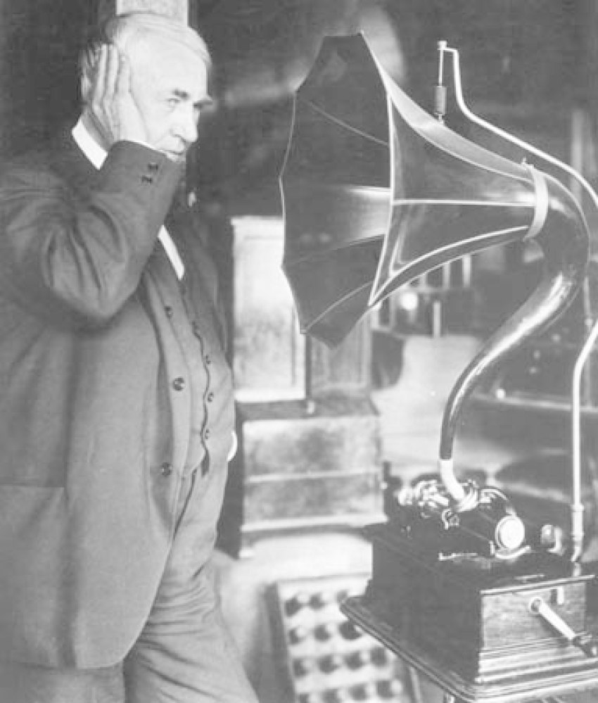 Одним из изобретателей фотографии был томас эдисон вильгельм рентген луи дагер